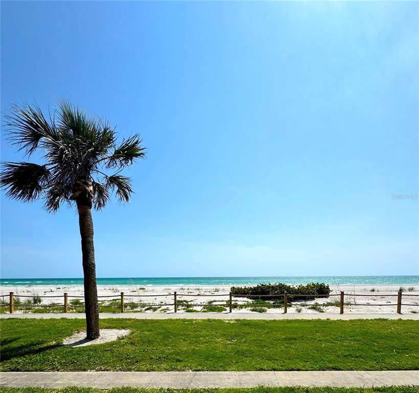 2089 Gulf Of Mexico Drive - Photo 1