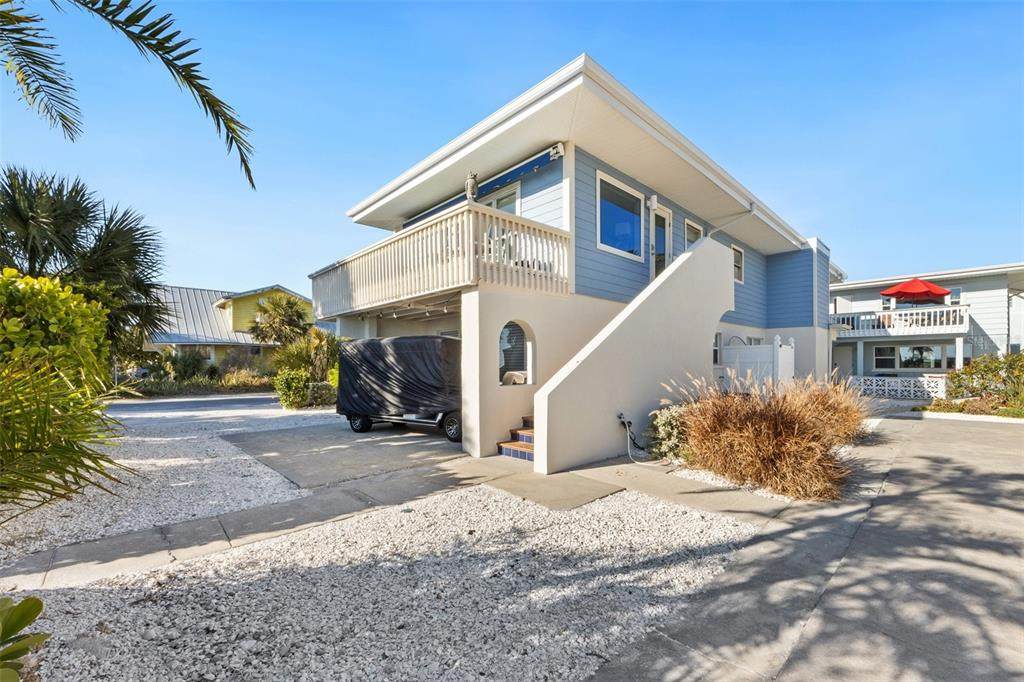 103 Palm Avenue - Photo 1