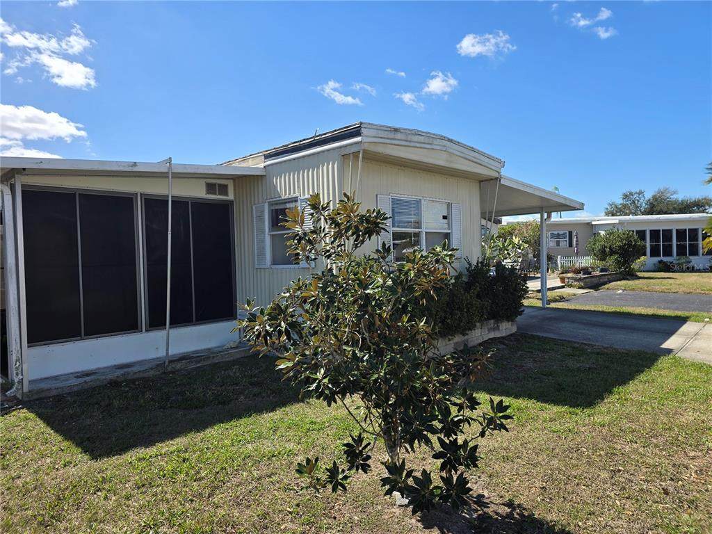 5316 53RD Avenue - Photo 1