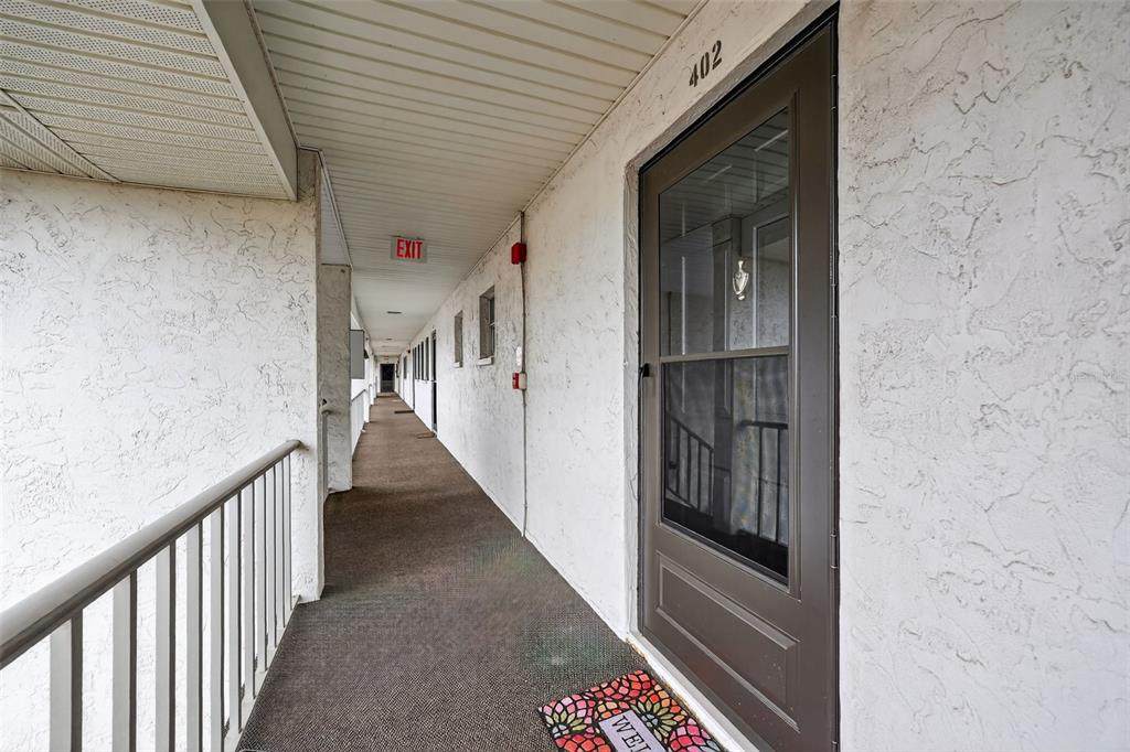 102 46TH AVENUE Terrace - Photo 1