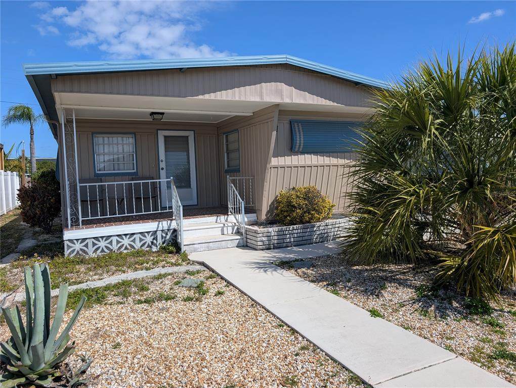 107 48TH AVENUE Drive - Photo 1