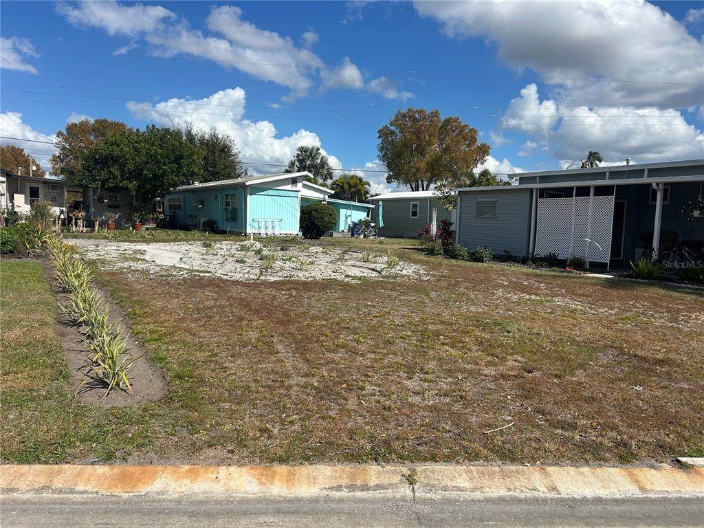 5254 Pebble Beach Avenue - Photo 1