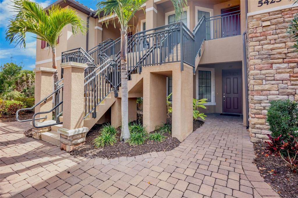 5425 Cicerone Street - Photo 1