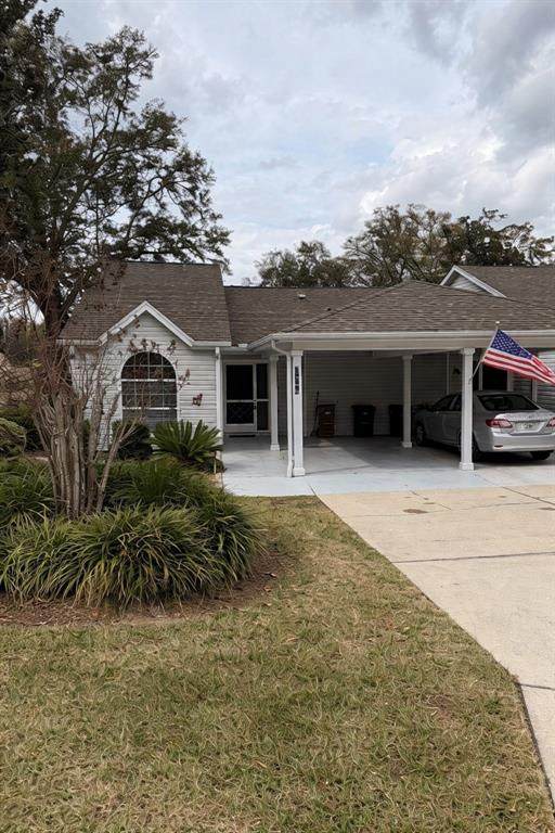 2465 18TH Circle - Photo 1
