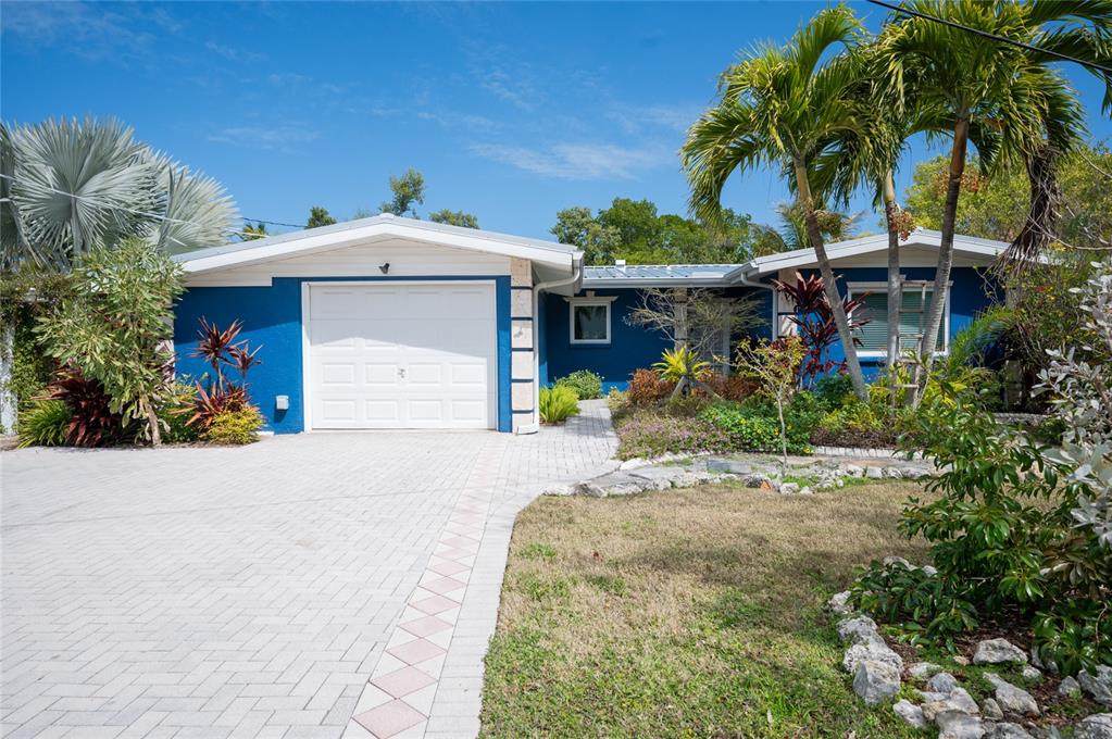 504 58TH Street - Photo 1