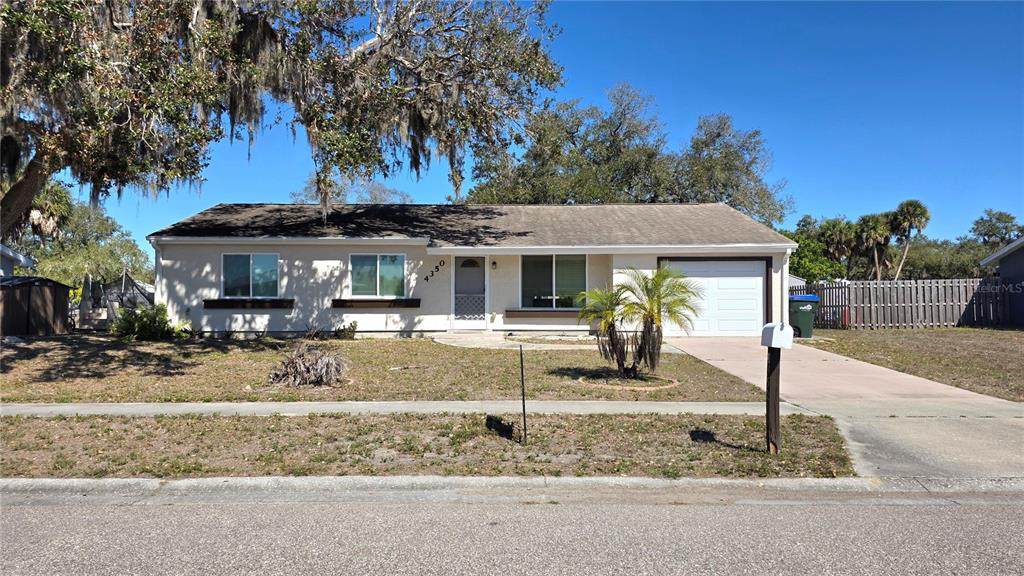 4350 Maraldo Avenue - Photo 1