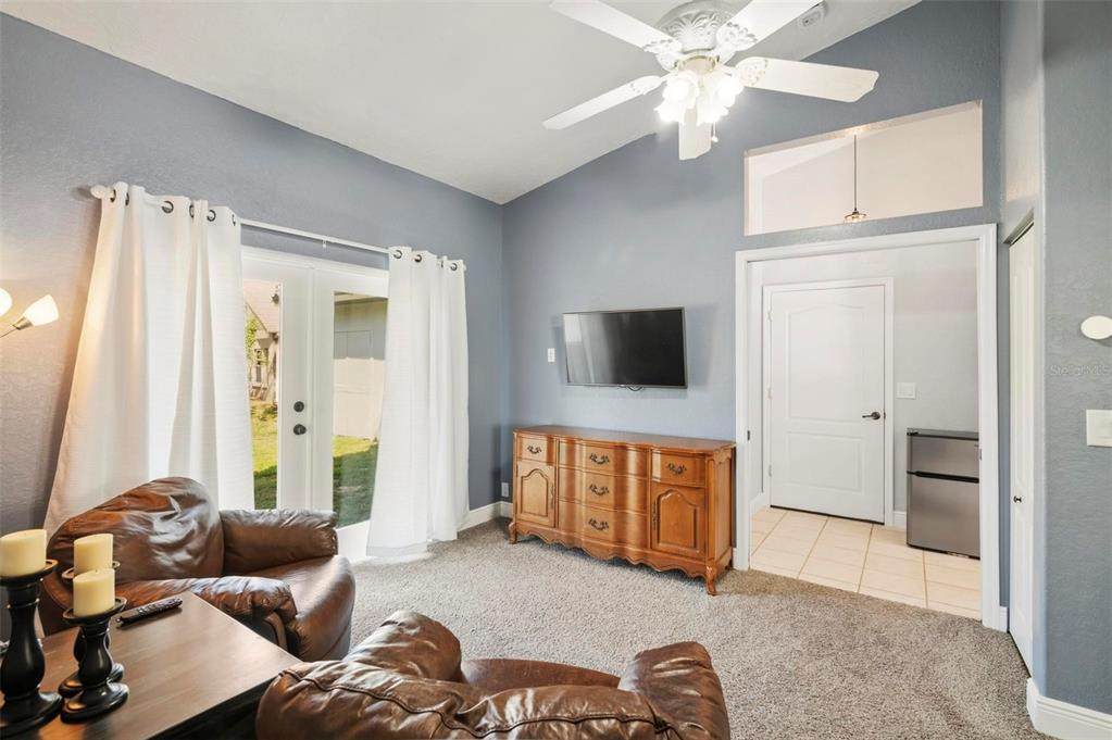 6110 Ninth Avenue Cir Ne - Photo 1