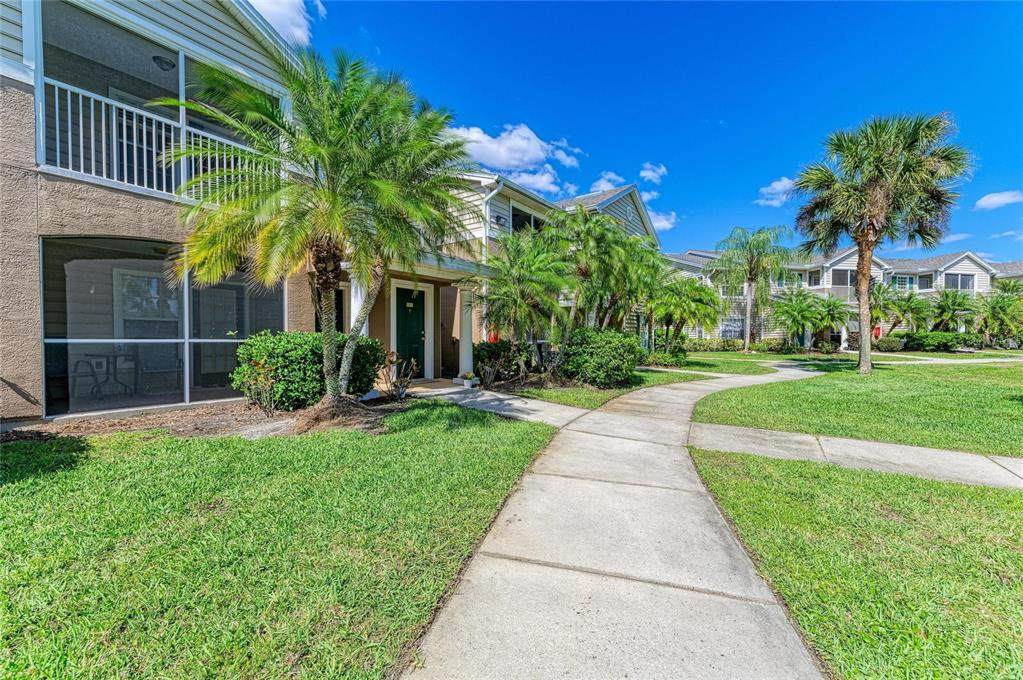 8911 Manor Loop - Photo 1