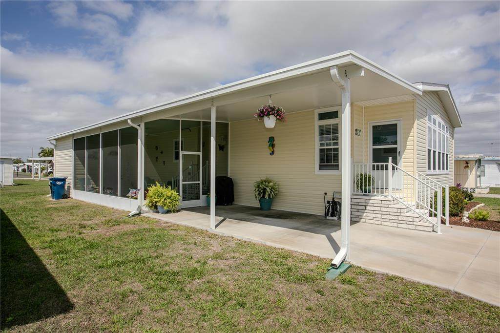 5316 53RD Avenue - Photo 1