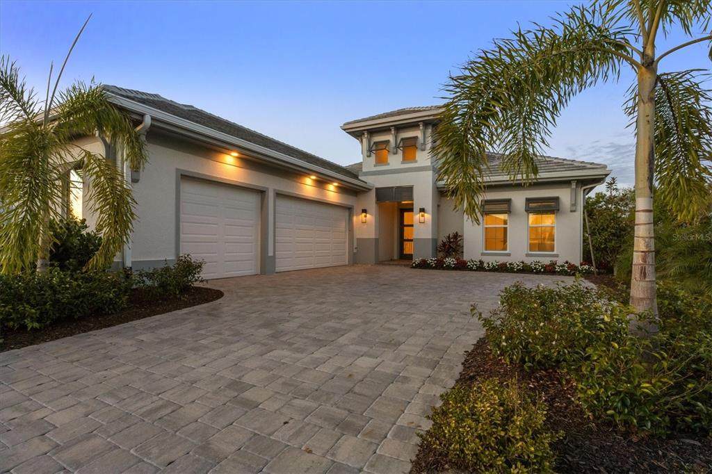 8352 Sea Glass Court - Photo 1