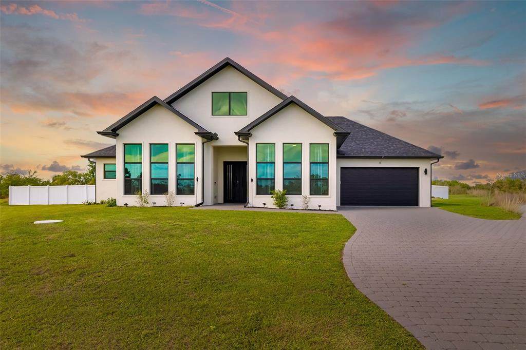 4 River Ct - Photo 1