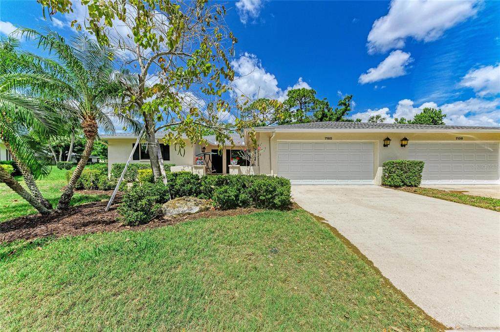 7160 Fairway Bend Cir - Photo 1