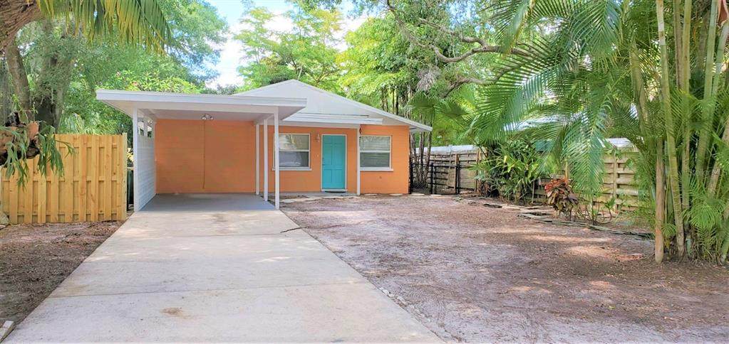2541 Floyd Street - Photo 1