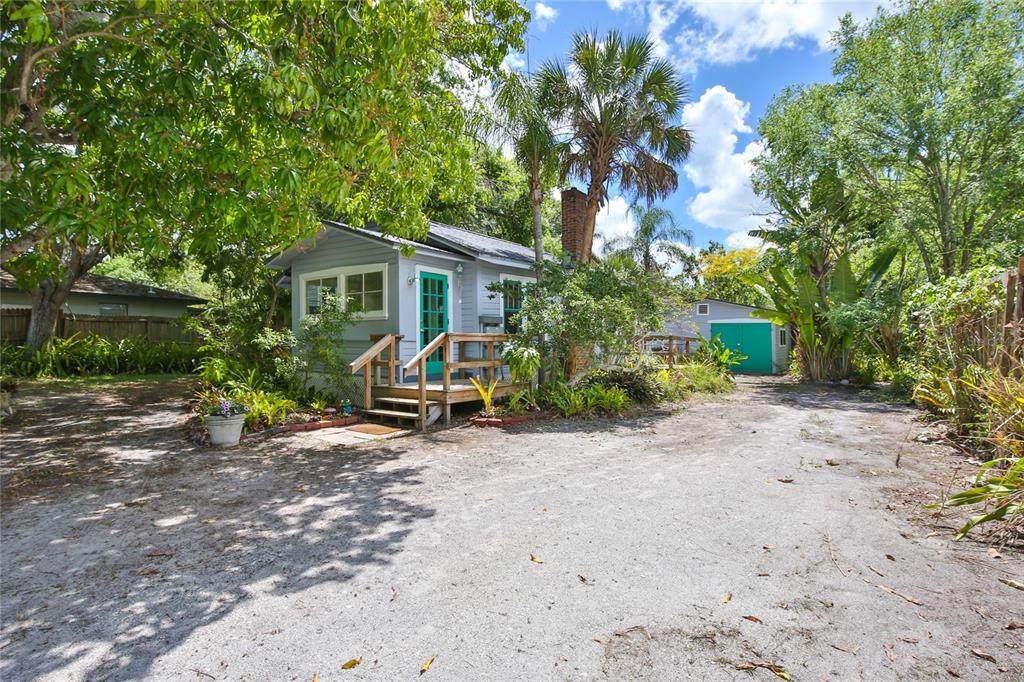 708 42ND Street - Photo 1
