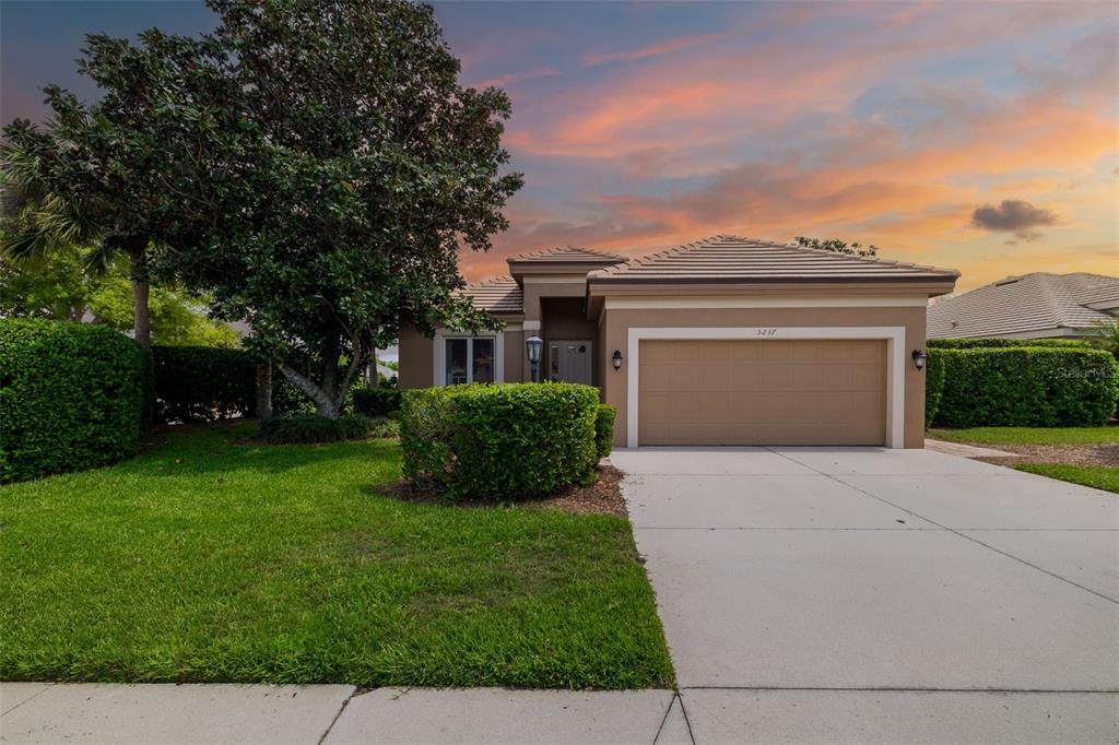 5237 97TH Street - Photo 1