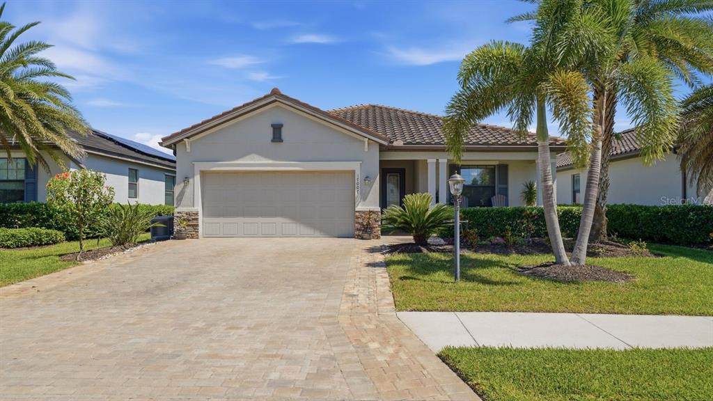 17007 Blue Ridge Place - Photo 1