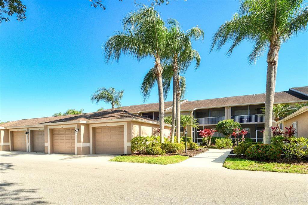 5271 Mahogany Run Avenue - Photo 1