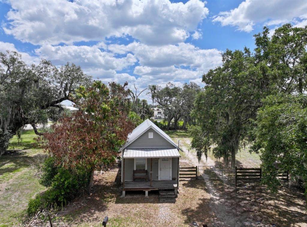 117 Manatee Avenue - Photo 1