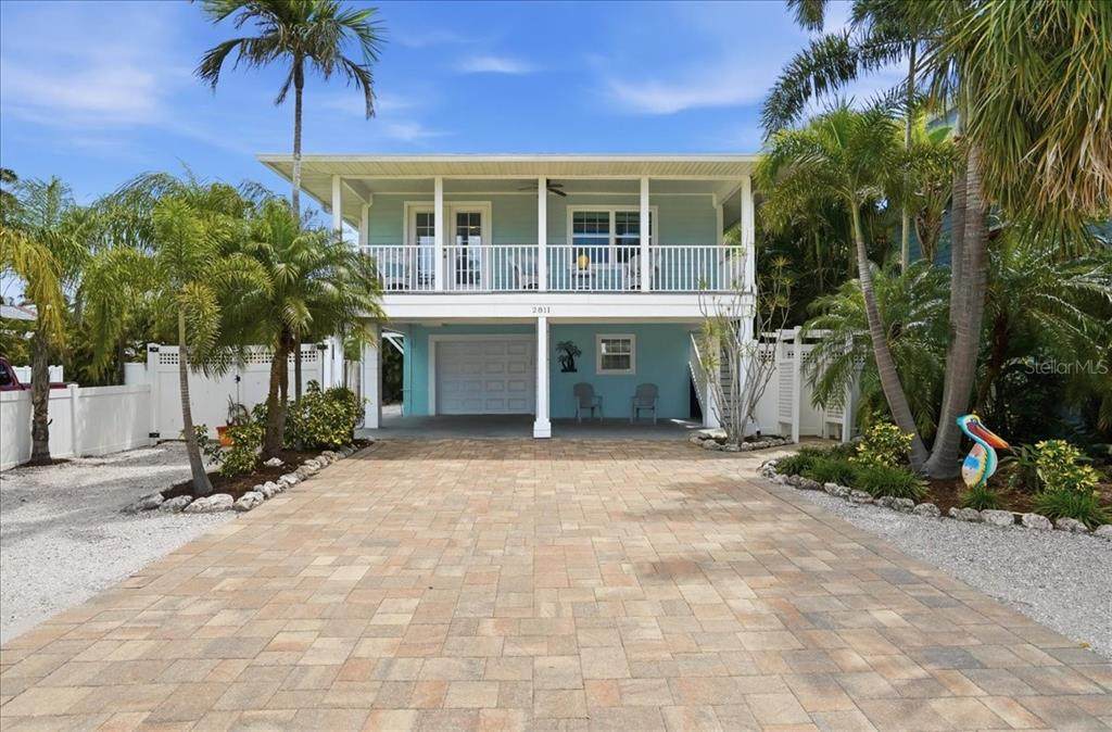 2811 Gulf Drive - Photo 1