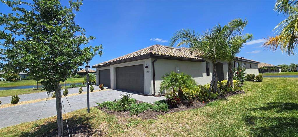5307 Crystal Harbor Cove - Photo 1