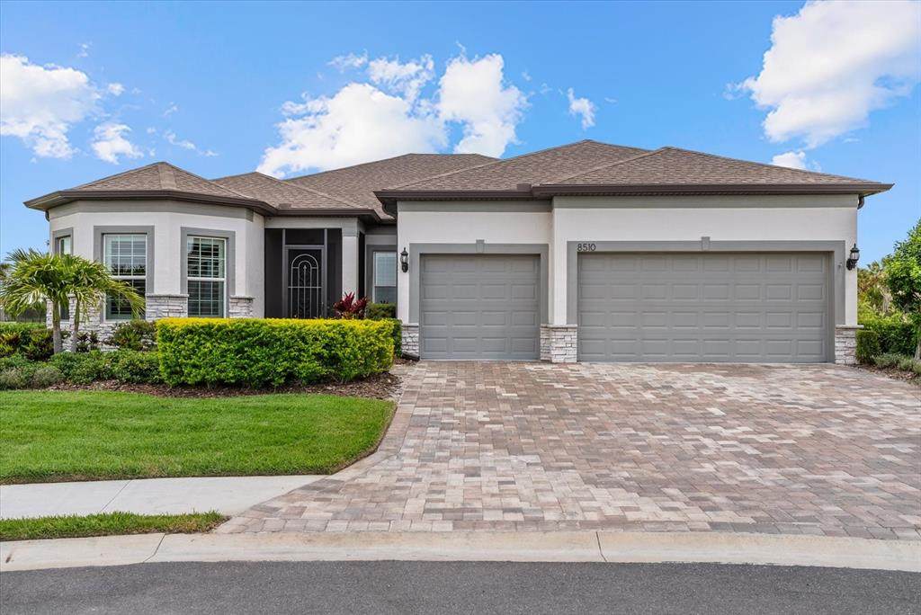 8510 Coastal Palms Glen - Photo 1