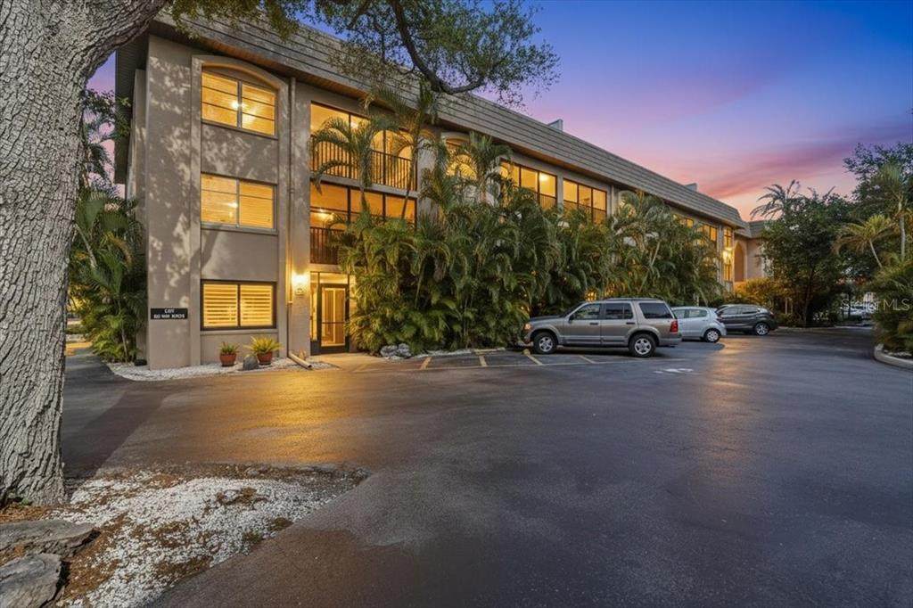 3700 Osprey Avenue - Photo 1