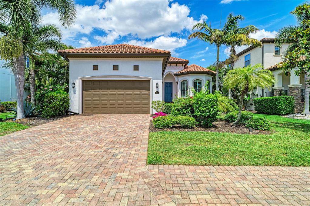 5819 Title Row Drive - Photo 1