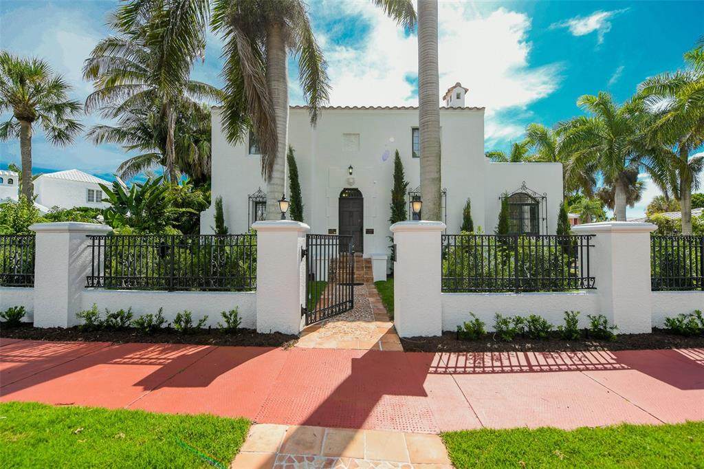 76 Washington Drive - Photo 1
