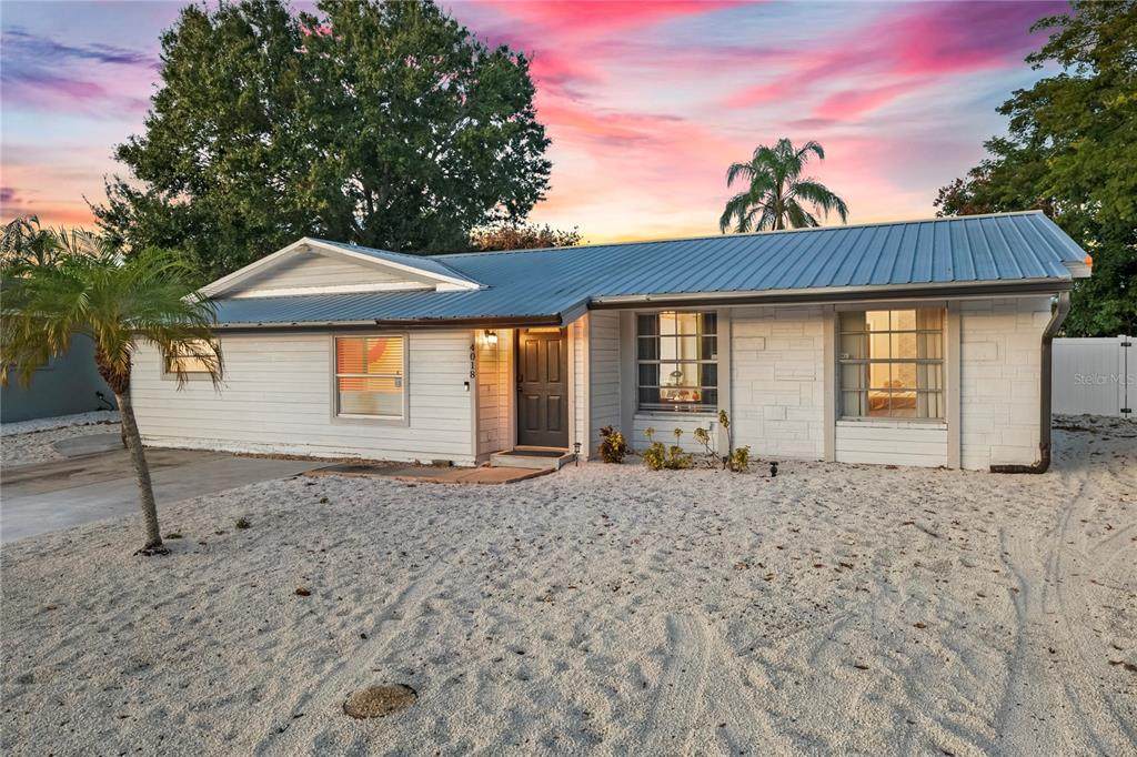 4018 Sandpointe Drive - Photo 1
