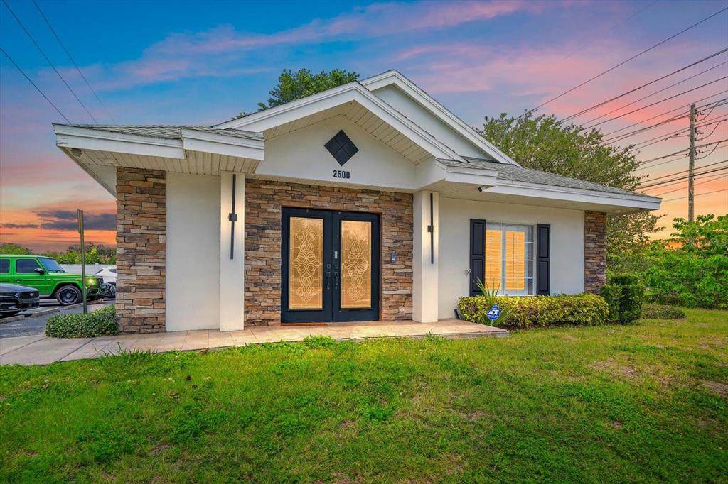2500 Sunset Point Road - Photo 1