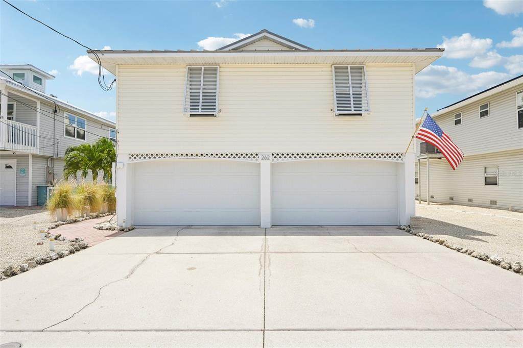 262 Harbor Drive - Photo 1
