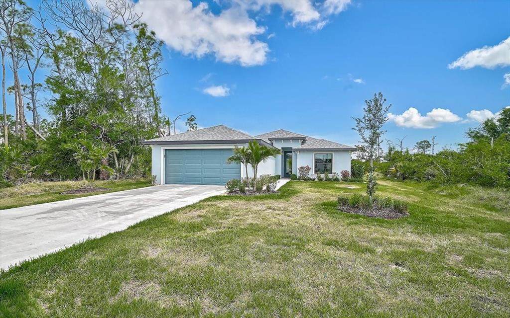 112 Hercules Drive - Photo 1