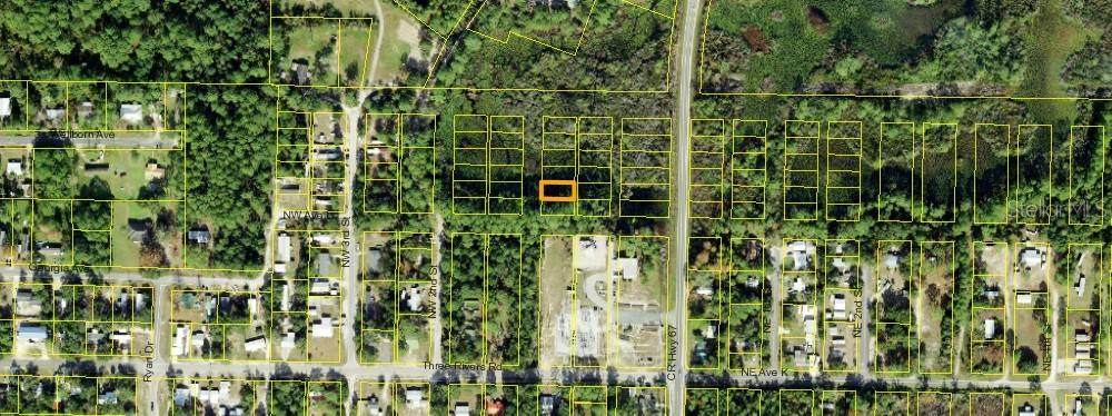 1304 1ST Street - Photo 1
