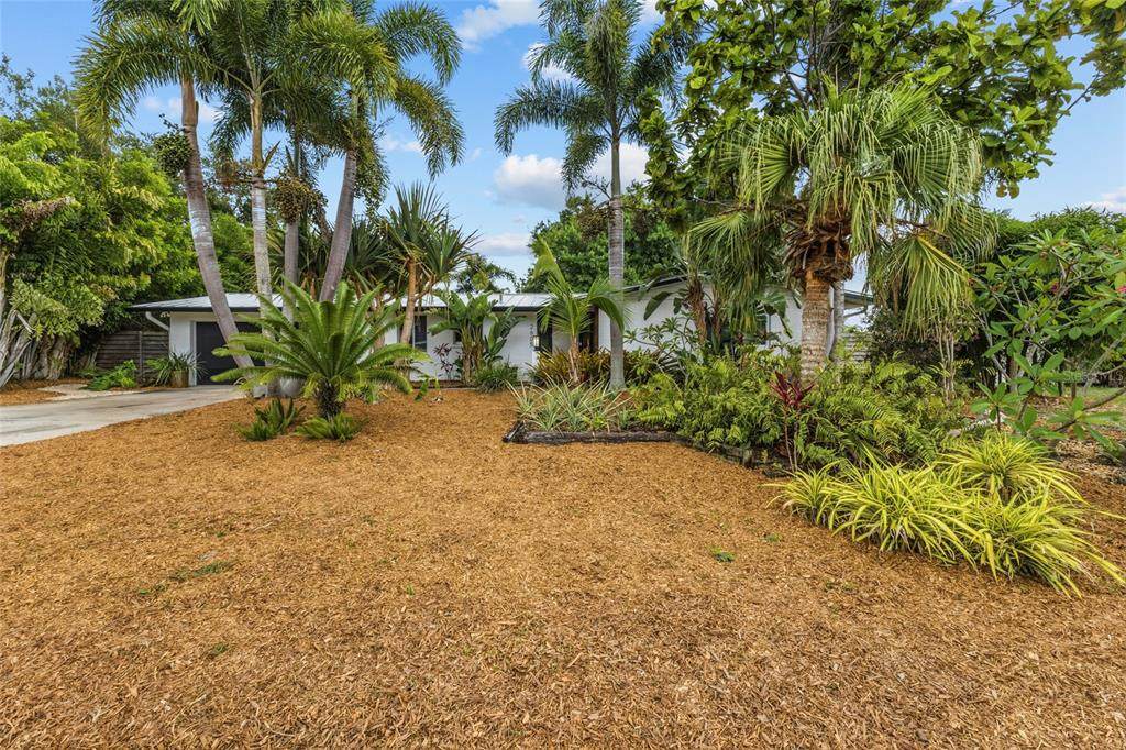 2605 Botany Avenue - Photo 1