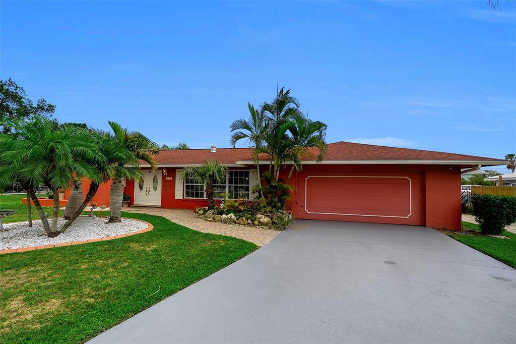 332 Shore Drive - Photo 1