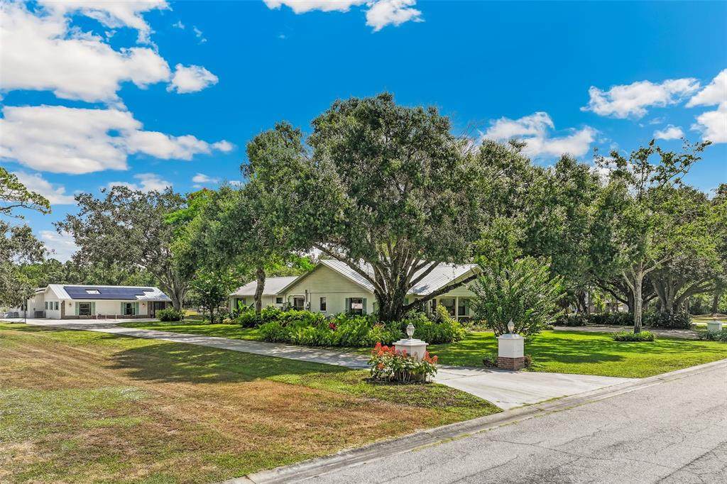 7565 Castle Drive - Photo 1
