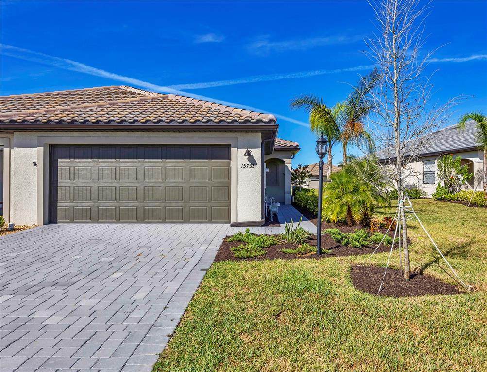 15733 Sunny Day Drive - Photo 1