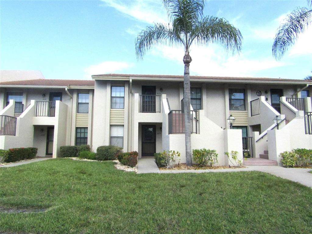 4434 Weybridge - Photo 1