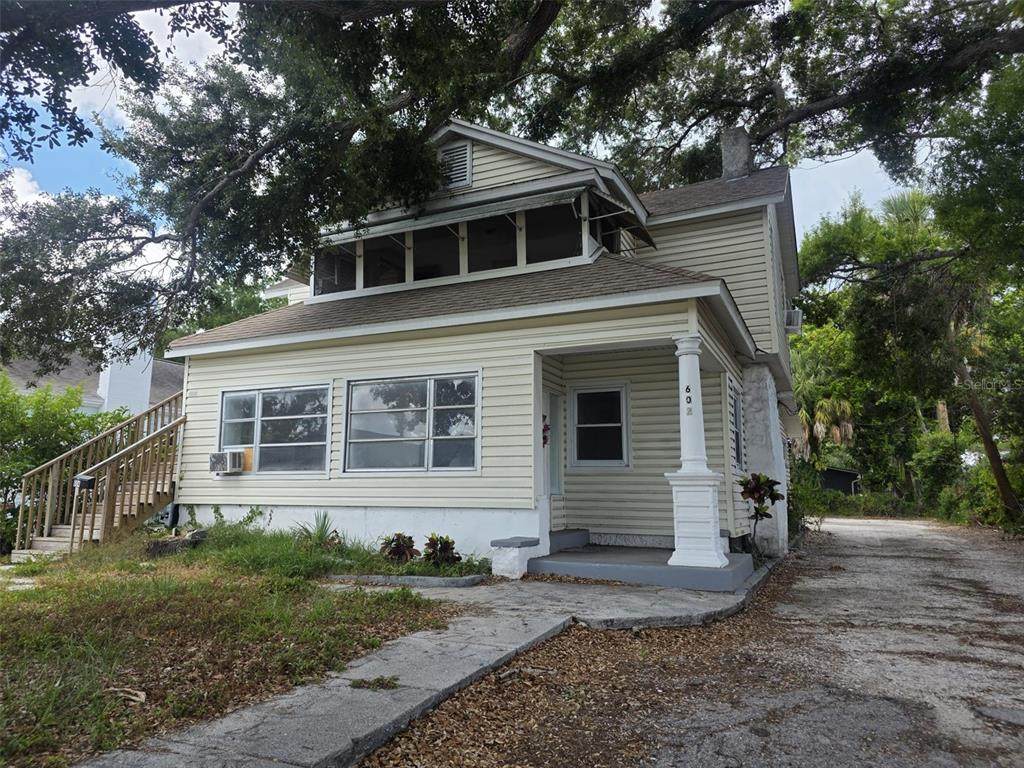 602 26TH Street - Photo 1