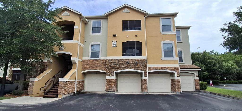 8539 Gate Parkway - Photo 1