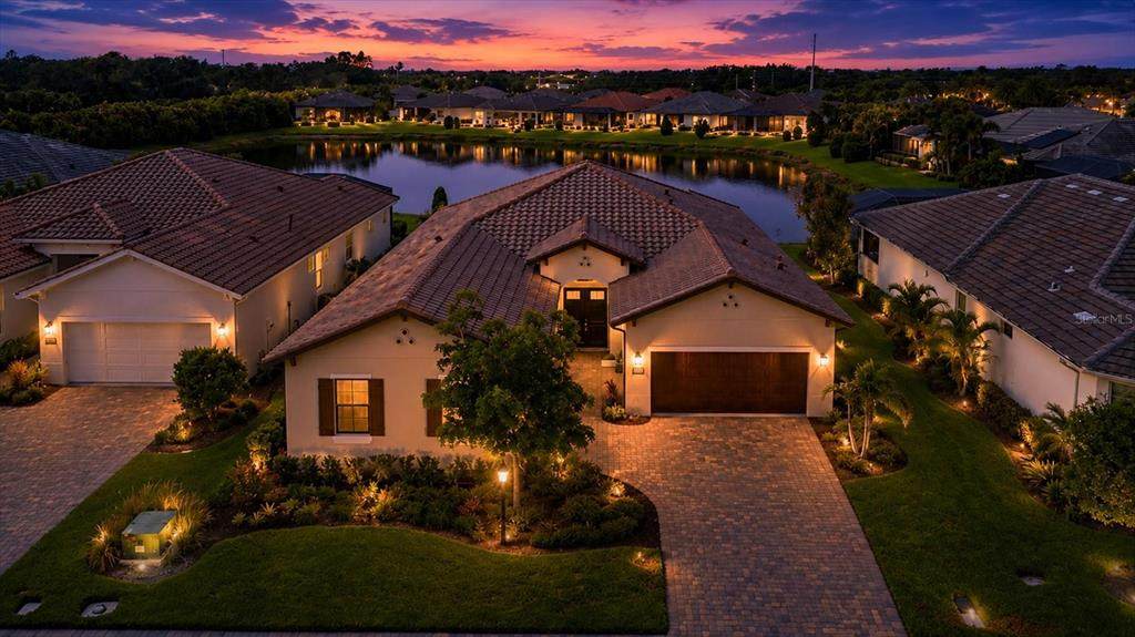 7712 Sandhill Lake Drive - Photo 1