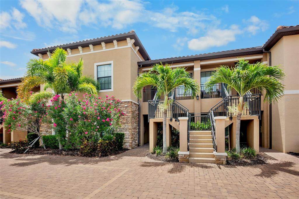 5425 Cicerone Street - Photo 1