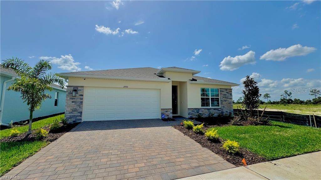 17710 Shade Tree Loop - Photo 1