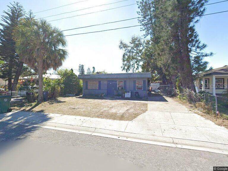 309 12TH Street - Photo 1