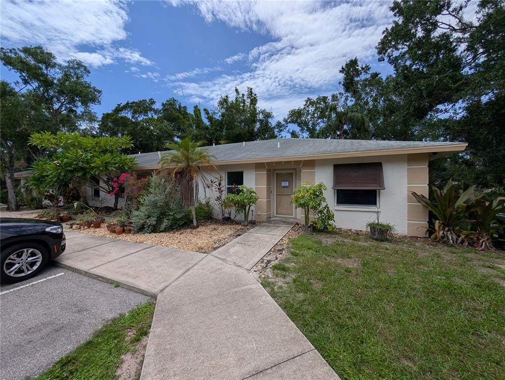 638 Jefferson Avenue - Photo 1
