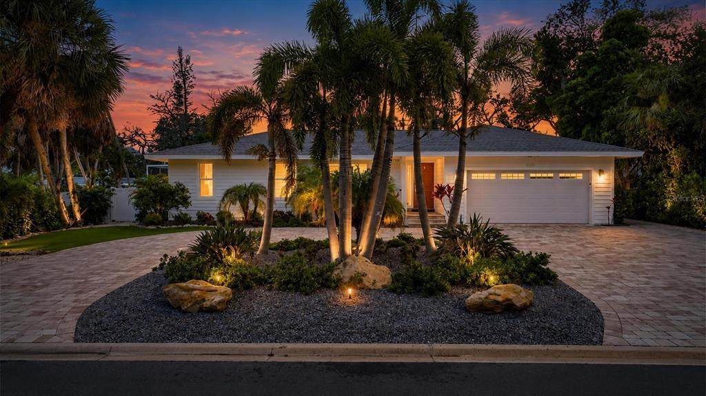 5333 Siesta Court - Photo 1