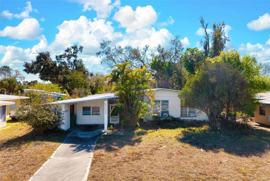 2956 Greenbriar Street - Photo 1