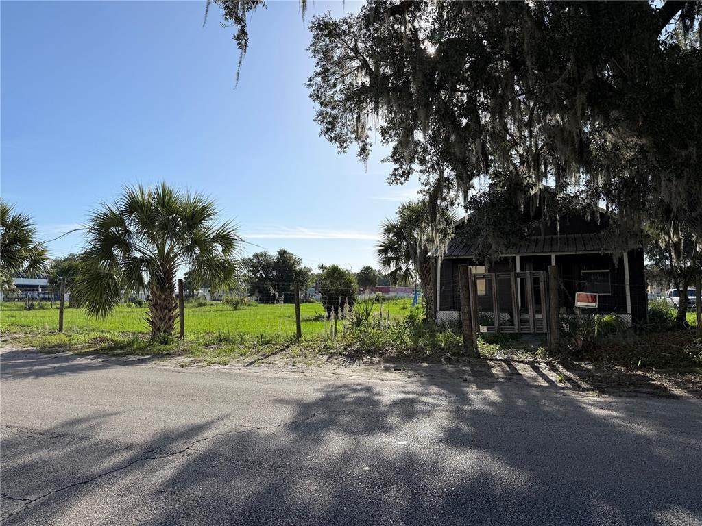 1015 Makowski Road - Photo 1