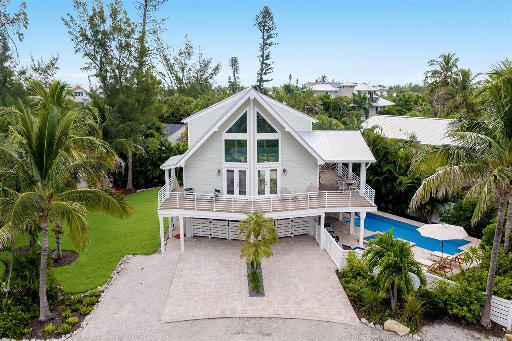 315 Hammock Circle - Photo 1
