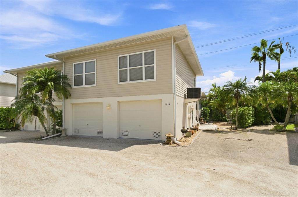 1819 Highland Road - Photo 1